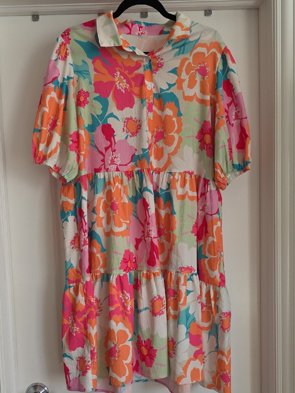 EUC Boutique Floral Multi Color Tiered Dress XL